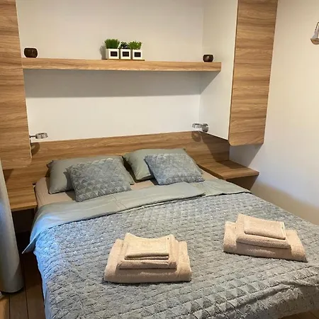 Oliva Mobile Camping Park Soline