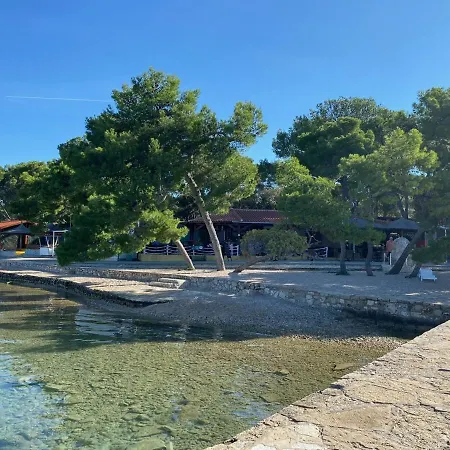 Oliva Mobile Camping Park Soline * Biograd Na Moru
